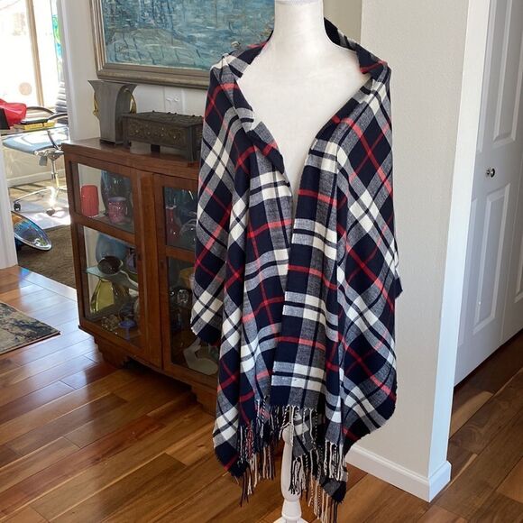 J. Crew  plaid  wrap - Picture 1 of 3